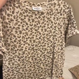 Leopard print tee